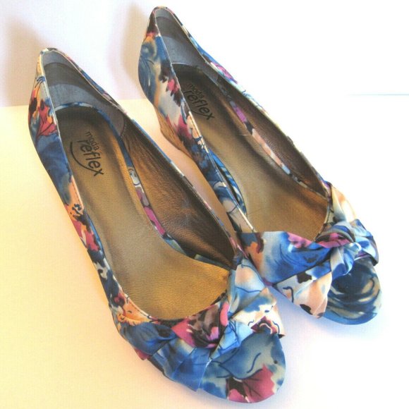 Moda Reflex Floralr Printed Wedge - Picture 2 of 3